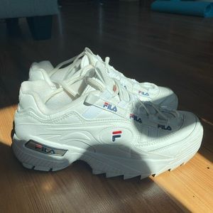 FILA White Chunky Sneakers Shoes - Size 8